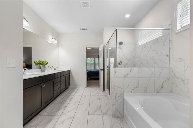 225 Gallant Fox Way, Acworth, GA 30102