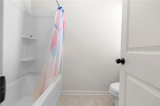 225 Gallant Fox Way, Acworth, GA 30102