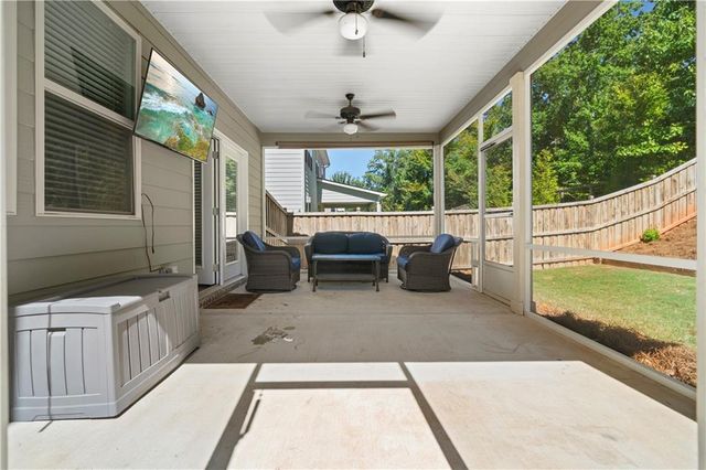 225 Gallant Fox Way, Acworth, GA 30102