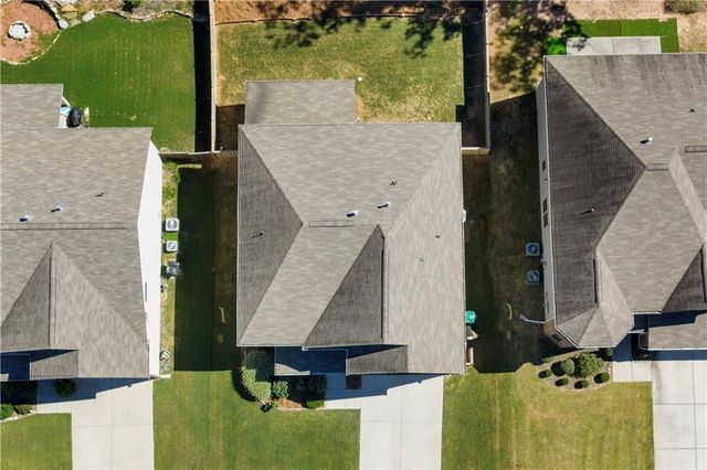 225 Gallant Fox Way, Acworth, GA 30102