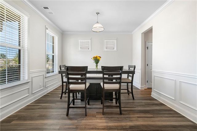 225 Gallant Fox Way, Acworth, GA 30102