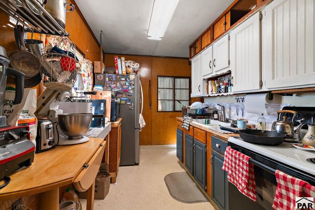 2701 Withers Ave, Pueblo, CO 81003