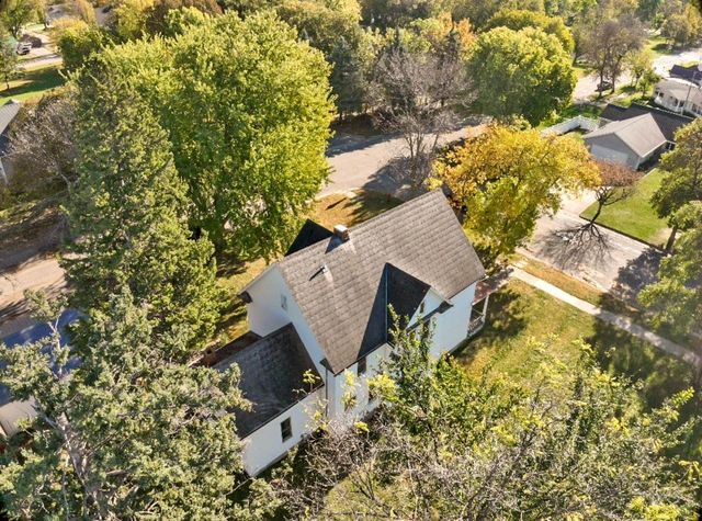 205 E 3rd Street E, Herman, MN 56248