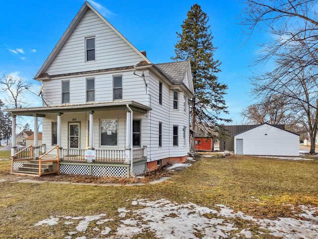 205 E 3rd Street E, Herman, MN 56248