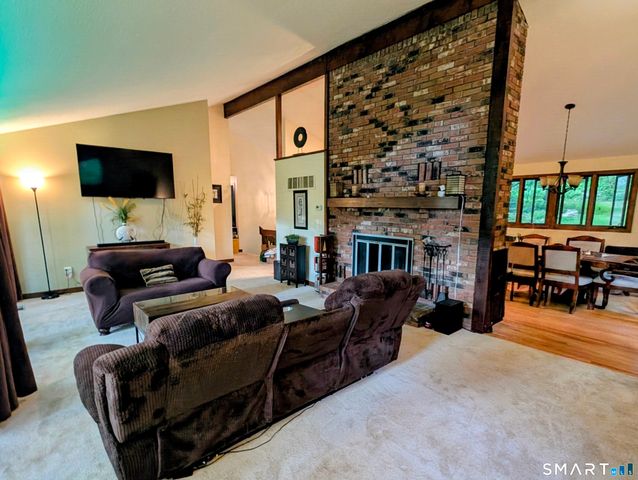 548 Bolton Road, Vernon, CT 06066