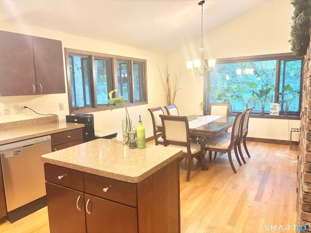 548 Bolton Road, Vernon, CT 06066