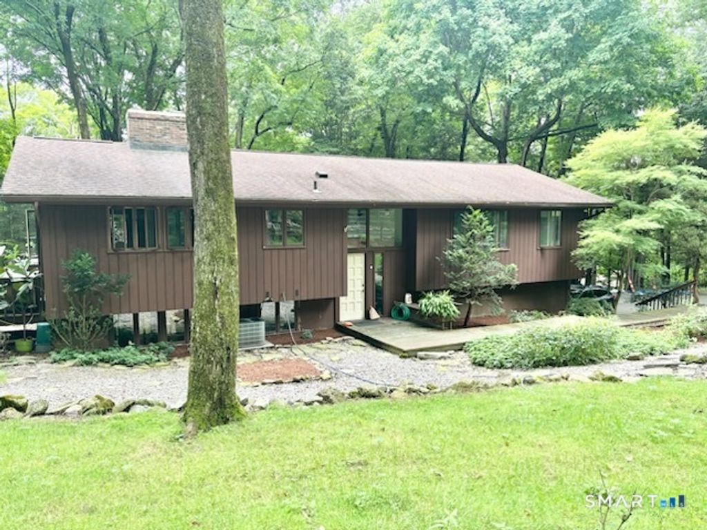 548 Bolton Road, Vernon, CT 06066