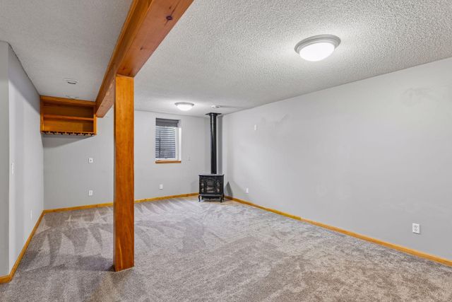 1274 Parkside Lane, Waconia, MN 55387