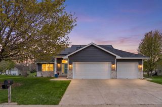 1274 Parkside Lane, Waconia, MN 55387