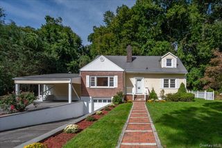 32 Dogwood Drive, Scarsdale, NY 10583