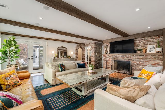 1780 Tyne Blvd, Nashville, TN 37215