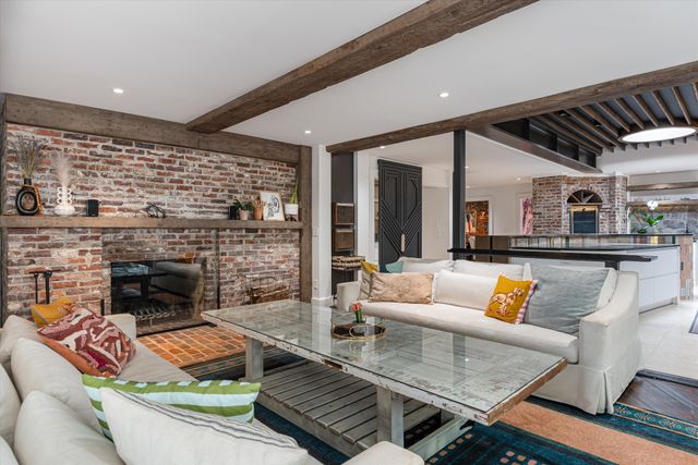 1780 Tyne Blvd, Nashville, TN 37215