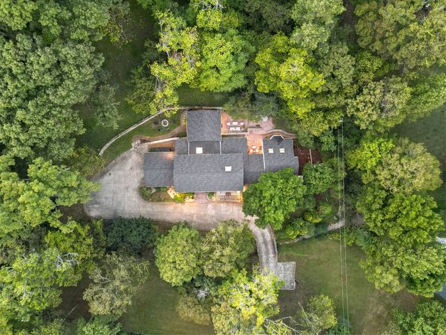 1780 Tyne Blvd, Nashville, TN 37215