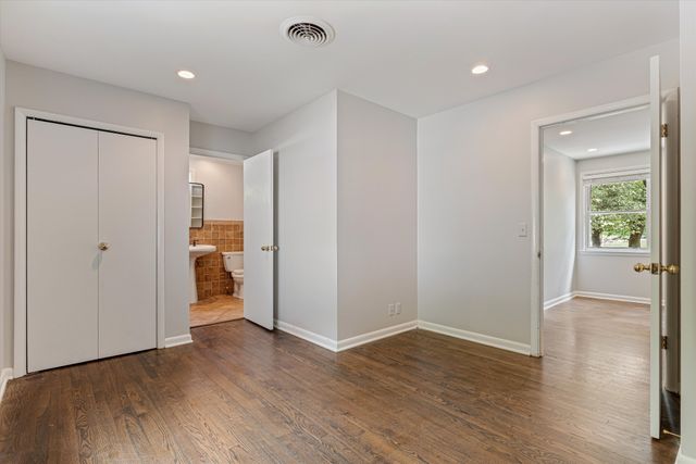 1780 Tyne Blvd, Nashville, TN 37215