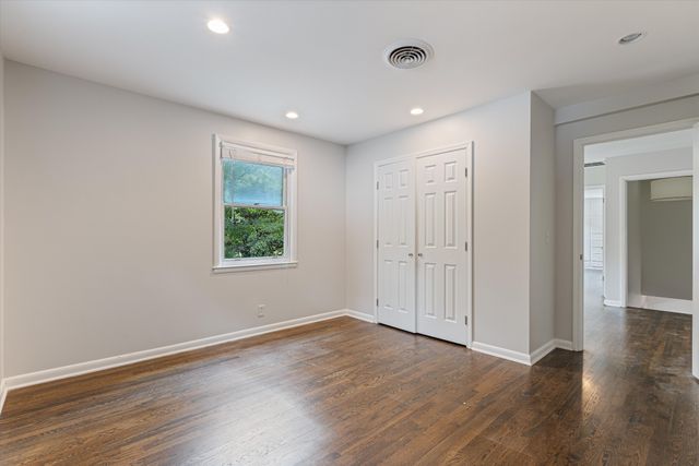 1780 Tyne Blvd, Nashville, TN 37215