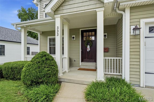 333 Par Lane, Kirkwood, MO 63122