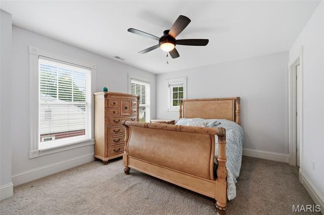 333 Par Lane, Kirkwood, MO 63122