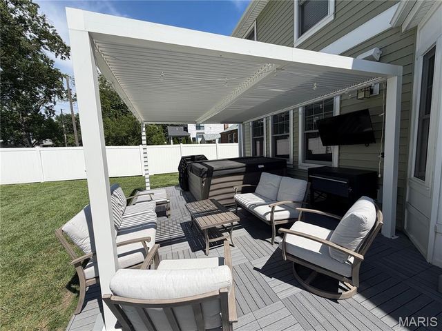333 Par Lane, Kirkwood, MO 63122