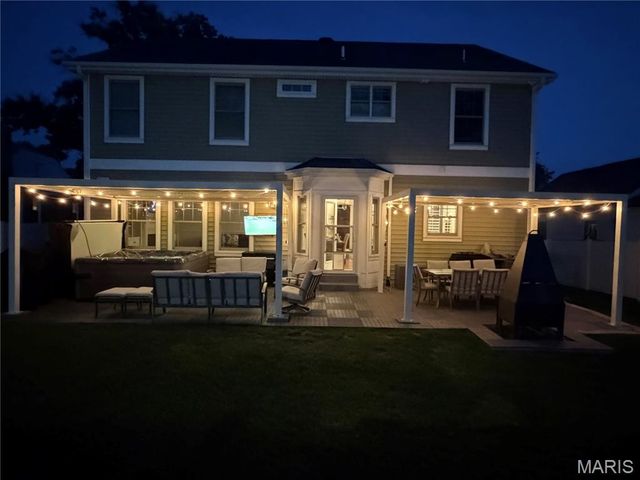 333 Par Lane, Kirkwood, MO 63122
