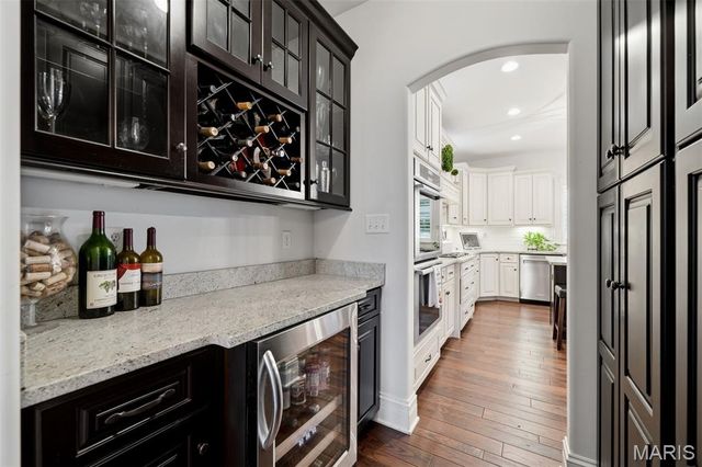 333 Par Lane, Kirkwood, MO 63122