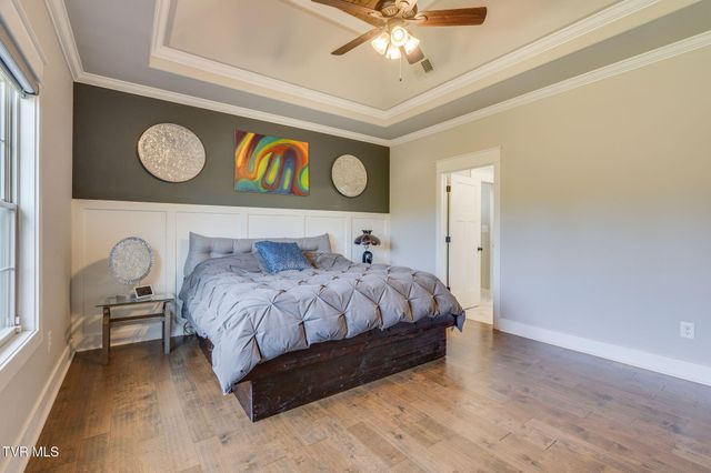 5144 Hester Court, Piney Flats, TN 37686