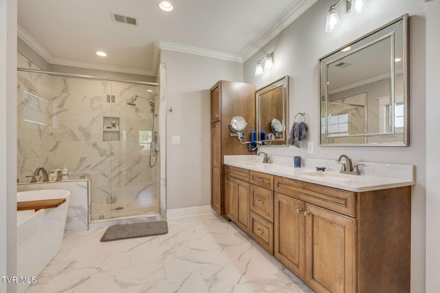 5144 Hester Court, Piney Flats, TN 37686