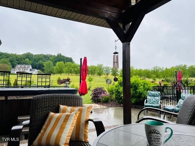 5144 Hester Court, Piney Flats, TN 37686