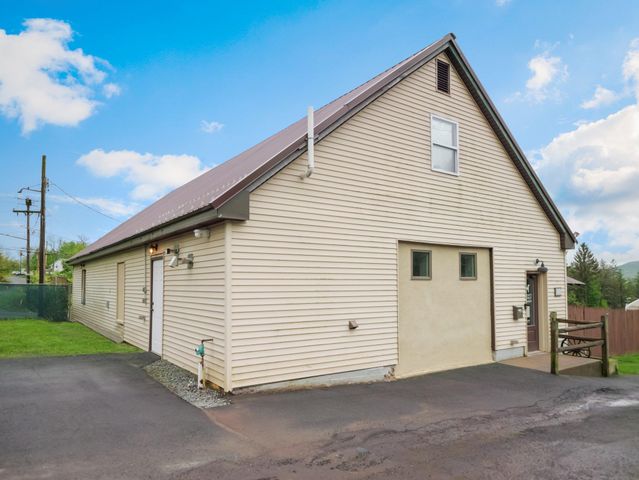 15 Oak Street, Liberty, NY 12754