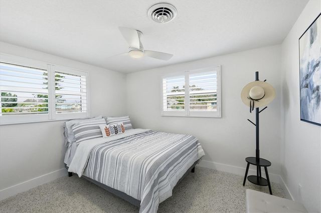 2090 PENNSYLVANIA AVENUE, Englewood, FL 34224