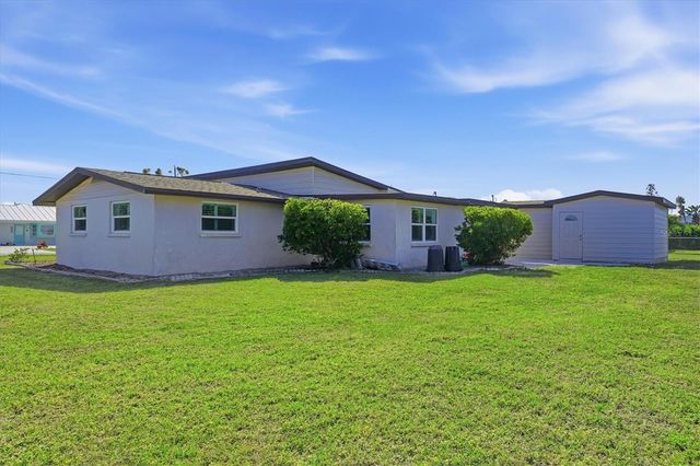 2090 PENNSYLVANIA AVENUE, Englewood, FL 34224