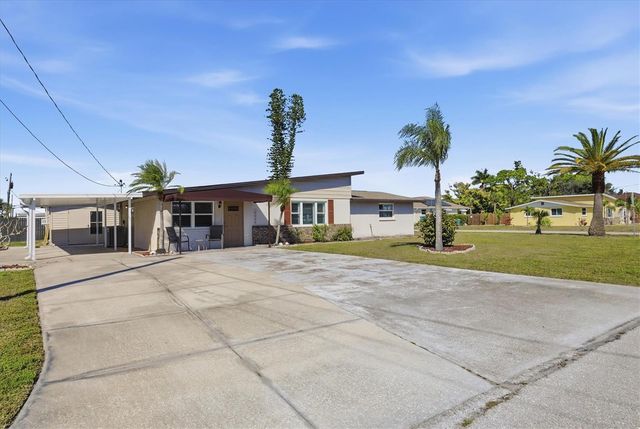 2090 PENNSYLVANIA AVENUE, Englewood, FL 34224