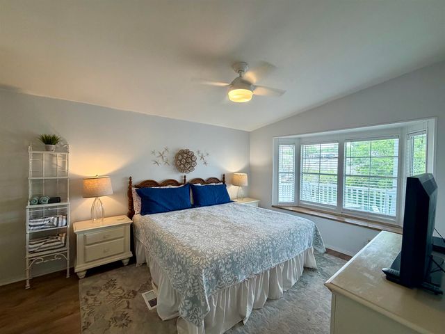 494 Sandpebble Dr., Surfside Beach, SC 29575