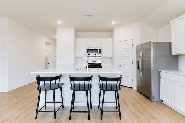 4423 W Canyon Run Drive, Fayetteville, AR 72704