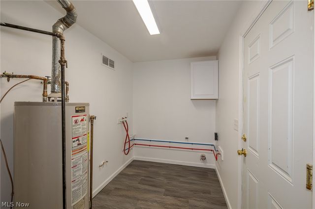 1775 Glenwood Drive, Twinsburg, OH 44087