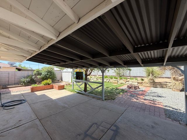 1325 Elfego Baca Drive SW, Albuquerque, NM 87121