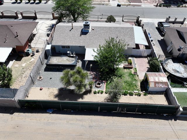 1325 Elfego Baca Drive SW, Albuquerque, NM 87121