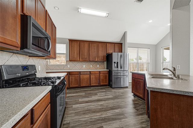 30414 Avera Creek Drive, Spring, TX 77386