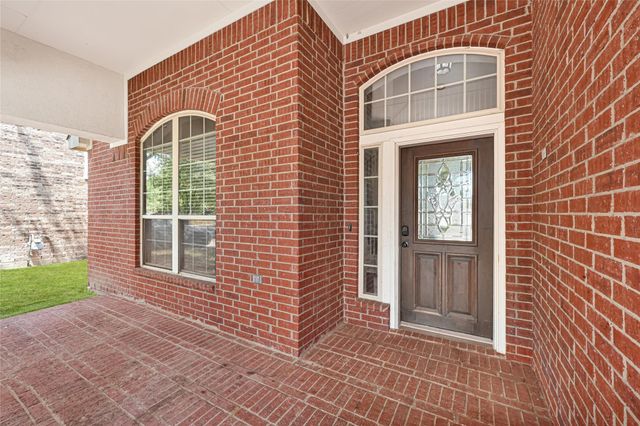30414 Avera Creek Drive, Spring, TX 77386