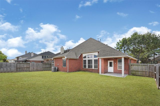 30414 Avera Creek Drive, Spring, TX 77386