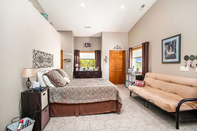 390 Iyopawa Road, Coldwater, MI 49036