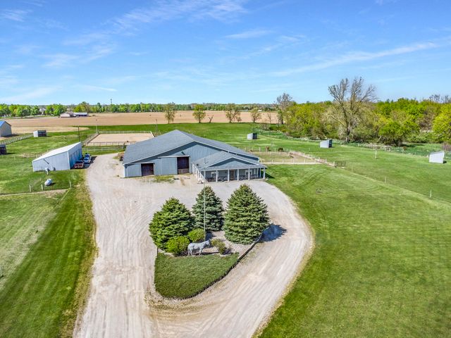 390 Iyopawa Road, Coldwater, MI 49036
