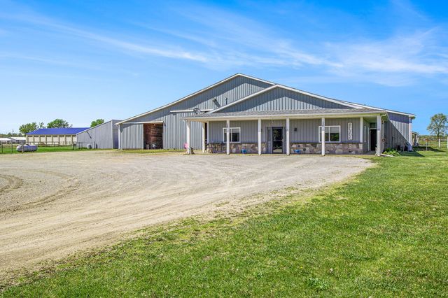 390 Iyopawa Road, Coldwater, MI 49036