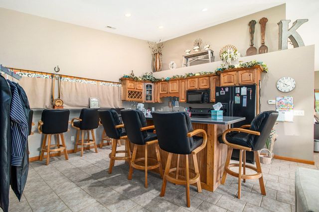 390 Iyopawa Road, Coldwater, MI 49036