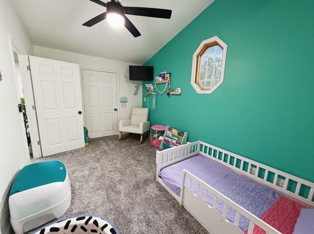 406 E 2nd St, South Point, OH 45680