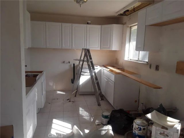 535 W Van Koevering, Rialto, CA 92376