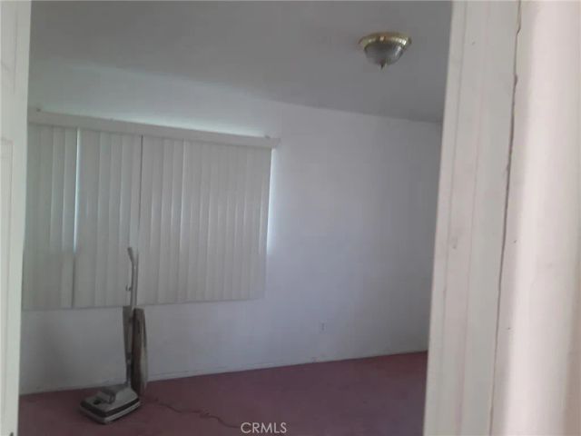 535 W Van Koevering, Rialto, CA 92376