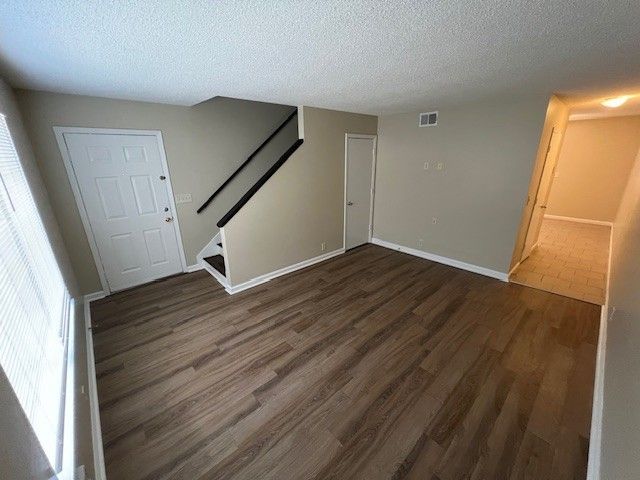 620 Castlegate Dr, Nashville, TN 37217