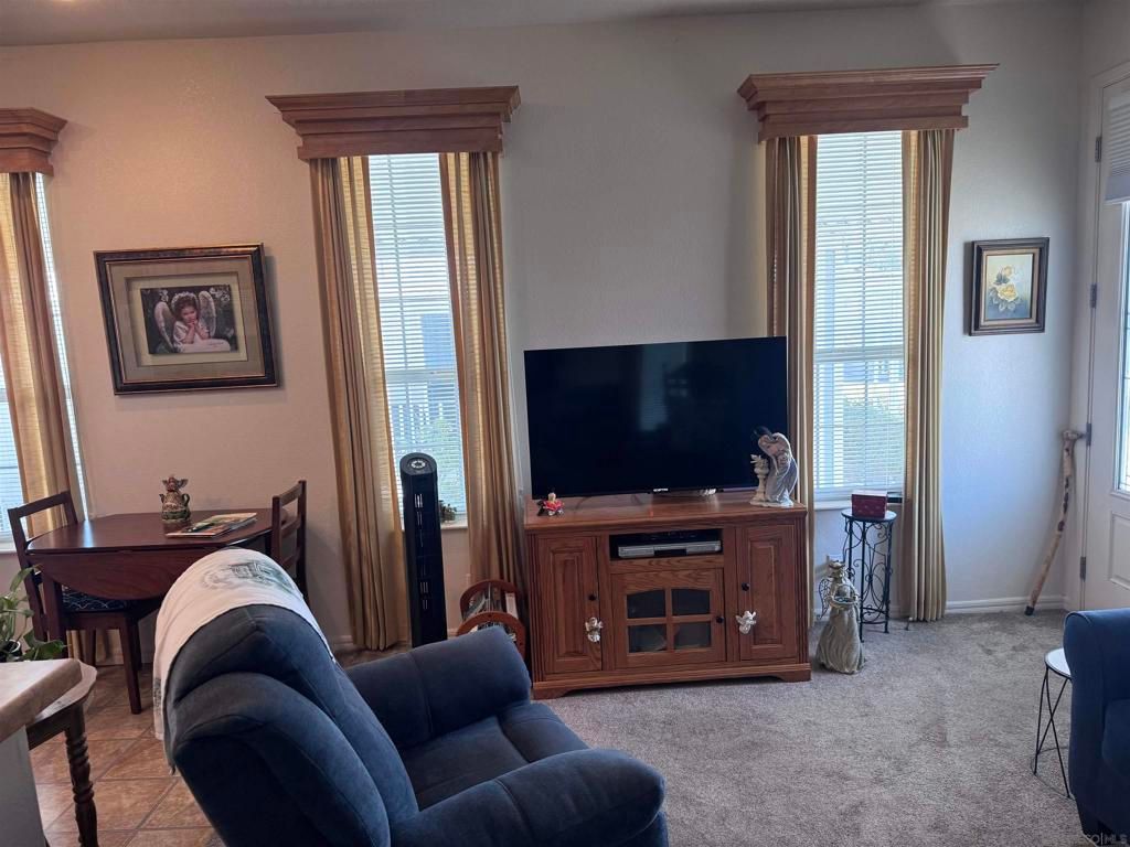 Image 7 of property listing at 450 E Bradley Ave 12, El Cajon, CA 92021