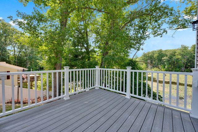 14 Hillside Rd, Northborough, MA 01532