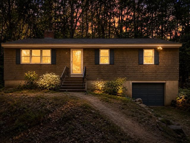 105 Kilrea Road, Derry, NH 03038